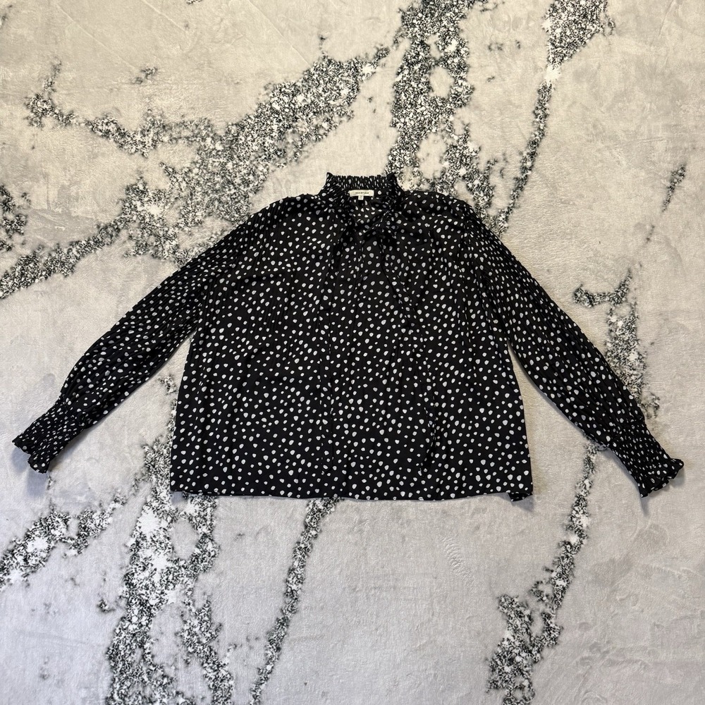 Max Studio Top Womens Size XS Black White Polka Dot Ruffle‎ Pullover Blouse